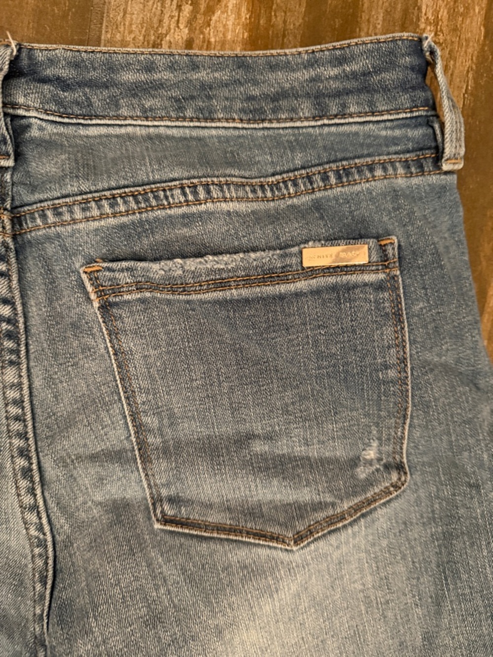 White House Black Market  Girlfriend Jeans with Cream Floral Appliqué - Picture 5 of 8